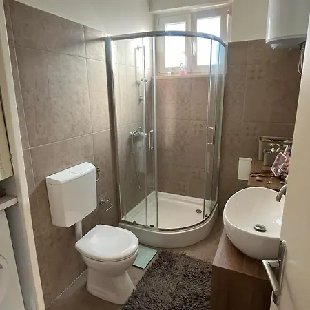 Διαμέρισμα Ike